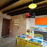 Σπίτι διακοπών Two-story Homes With 1 Bedroom, *