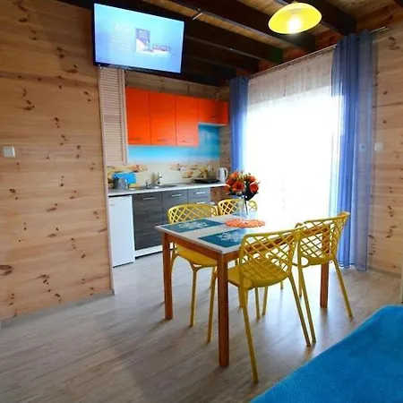Σπίτι διακοπών Two-story Homes With 1 Bedroom,